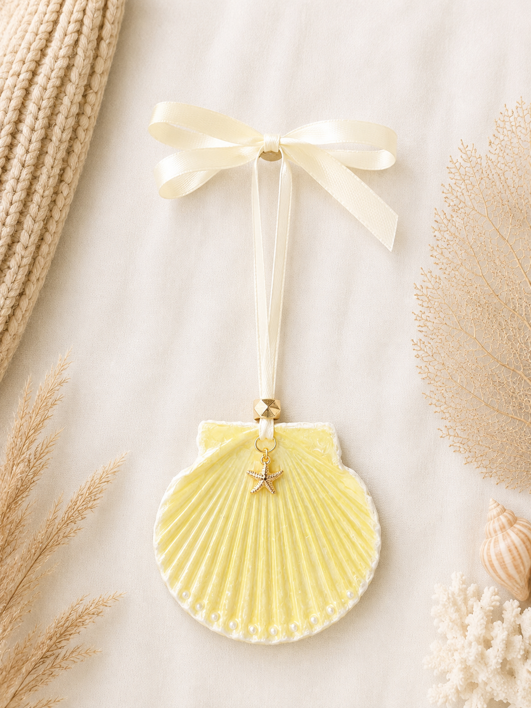 Hand Painted Shell with Charm - Yellow and Pearls